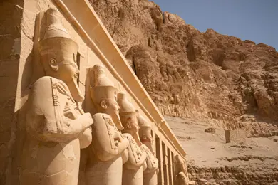 Privater Tagesausflug von Hurghada nach Luxor – Karnak, Tal der Könige & Nilfahrt photo